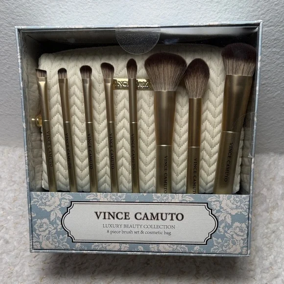 Vince Camuto Luxury Beauty Collection Gold Brush Set with Cosmetic Bag - Picture 2 of 5